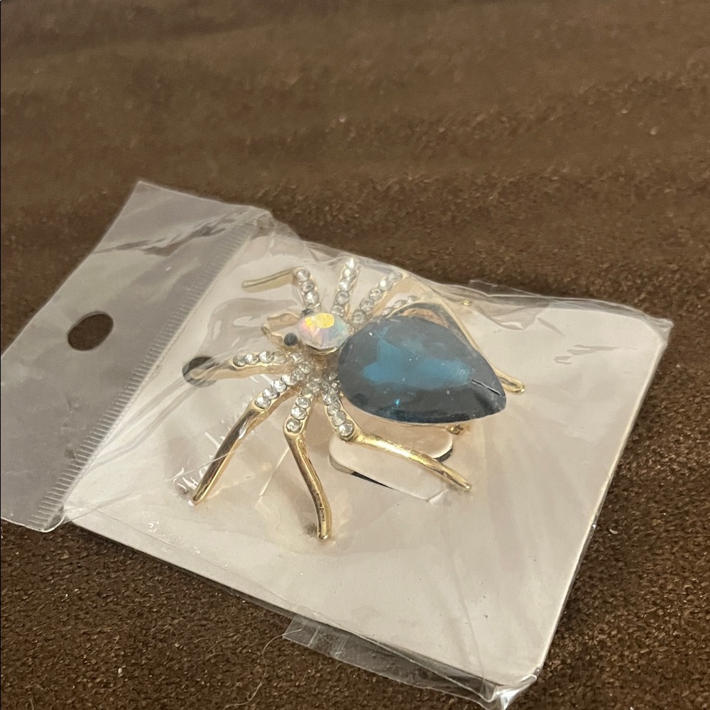 😄Supersized large spider brooch NEW gold tone